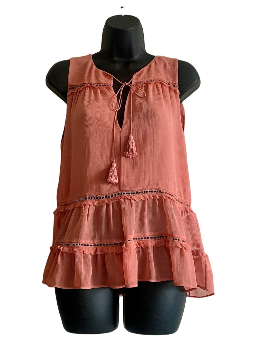 Alice + Olivia Sleeveless Boho Tie Front Blouse